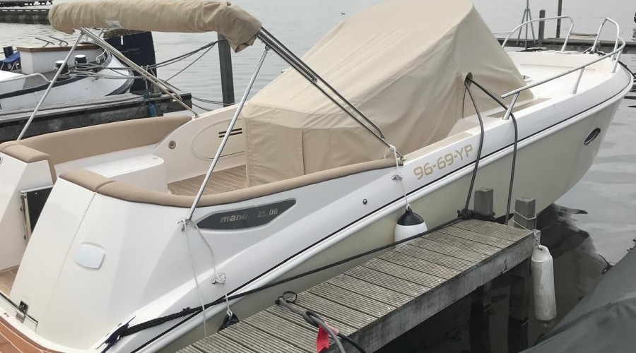 Mano Marine 25.09 EFB